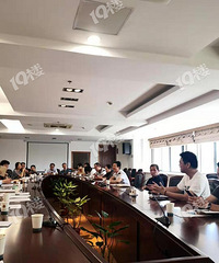定了!嘉兴公交始发站必须提前5分钟开门上客!不执行的司机会…