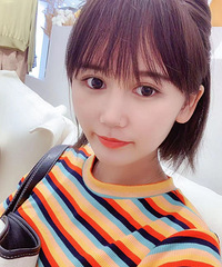 23��Ư��С���  �ұ��Լ���ĳ����ȶ����Ͻ�������һ�µ�