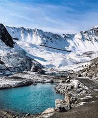 �½��ĺ��������̰��̰׵ģ�