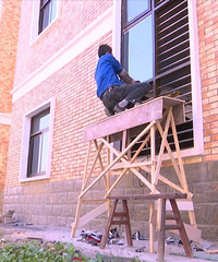 ������װ��������������һ���������˴���� �ھ�ȴ������װ����