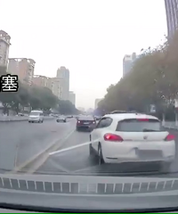 ���˽�ͷ��ɧ�п�������� ���������������м��� �ѺͶԷ���Ǹ