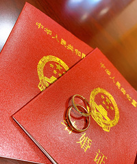 不会做菜的你努力看菜谱视频学习 现在已经会做硬菜了!