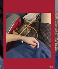 ���������������� ĥɰ��ɫ����ÿ�