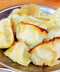 ��ǰ������5�� θ�ں��������������