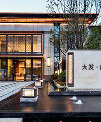 ������������԰�ʹ����ö����ĸ�����һ��