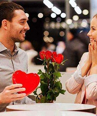 ���������Ϲ�������̸����һ���ͻ���