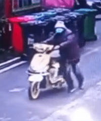 ���˱����ˣ�����̫����������С��͵��ƿ��