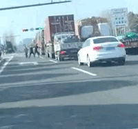 ���򣡣��������Ŷӵ����Ǵ��ꡭ