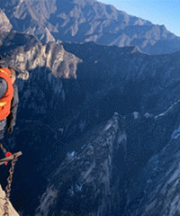 ��ɽ����ջ��ֻ��һ��ľ�� ̫�̼���