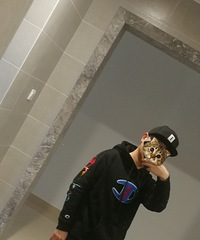 90���Ϻ�������  ���׷� �г� ����10w ����5��