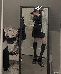 ���˰׸���լ�ұչ� ������