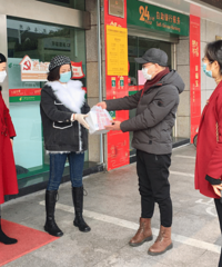 �������������ս  �ʴ����м����з������ж�