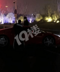 ����亸��ٿ� һ��������������С����