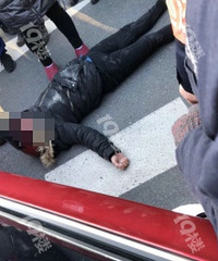 ��˵�ǿ������ֻ�ײ�ġ�