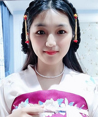 ���ĵĵ�һ�׺��� ͷ��Ҳ���Լ����