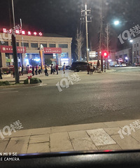 ������ڼ��˽�ͷ�ֿ����������㳡��ģ����Ҳ������֡�