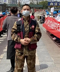 ���˳�Ԯ�人ҽ�ƶ������س���Ա����