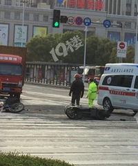 �������ײ�ˣ�����ȥ�ϰࣿ