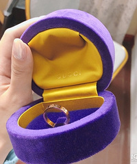 GUCCI�Խ� ������ô����