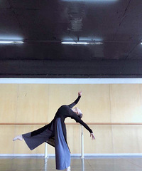 ������С�������Ͻ���ƽ̨ÿ�ռα��Ƽ���27���赸��ʦ �з���