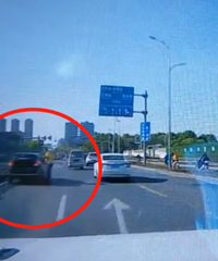 ��߷�ֱ��ͣ�쳵���³����ˣ�