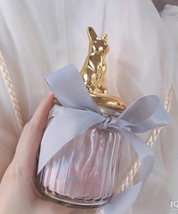 ��ɹϲ�ǡ������ѷ������۵ĸ���