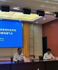 ѧ������һ����ֵ�����ڹ���ͬ�� �ҵ�̬����...