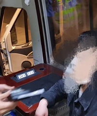 û�Ⱦƣ�ֻ�ǳ���һ��Ϻ���ͳ������ˣ���