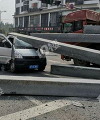 �������ˮ����ֱ���ұ���С������