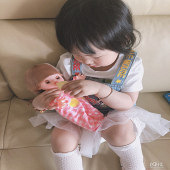 ��¶����ͷ�����ɫ