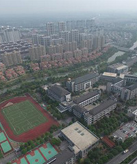 �����������߽�����ǹ��ĵ�ѧ������������...