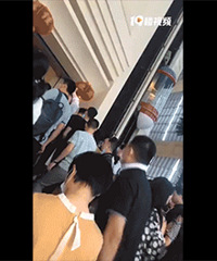 ���˵ķ����е��Ȱ�����˵�еı̹�԰��ɽ�˺�