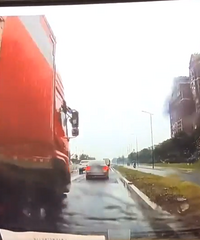 ����������ѯ��һ������������˭�ģ�