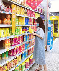 ����ɫ��T����ë����ȹ������