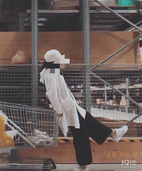 ���°���flag��24���ţMM ��������һ����һ���ֵ���