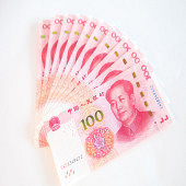 �����������Ķ���Ǯ