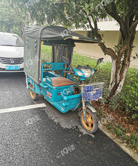 下半年孩子上小学 老人接送 想买这种三轮车 能上路么