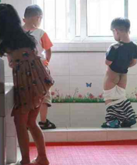 参观了才发现孩子上的幼儿园厕所不分男女!现在都这样吗?