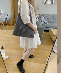 ���������Ů����