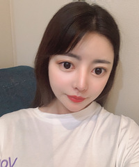 ����Ϧ���������90��Ի�Ů���Ҷ���