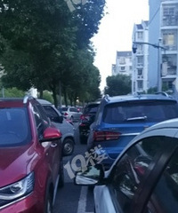 ��ˮ���Υͣ�����̾Ϊ��ֹ��