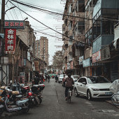 ���Ǩ����������