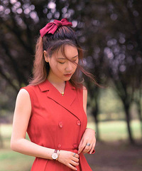 ��ҵС������ѵ� ϣ��������ȷ���Ƿǹ�