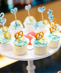 ��С����߶˻�Ա�����������������ɶԣ�Լ����Ʒ��Ϸ�����ʲ�ͣ