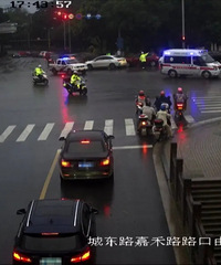 ů�ģ�Ħ����������ˤ������������һ·���ͣ�