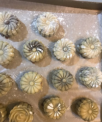 �����������ɵ�һ�� ��һ�����±�