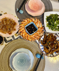 Ư��MM��ѧ�������� Ȼ����Լ�ι����