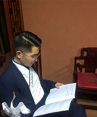 硕士小哥想脱单 想找个比我大的女生 思想更同步