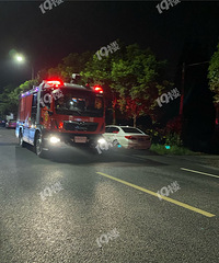 王店先锋村一个弹丝厂着火了!火超大!浓烟滚滚!辛苦消防员了…