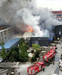 �����г��Ӵ�����ͻ�����֣�